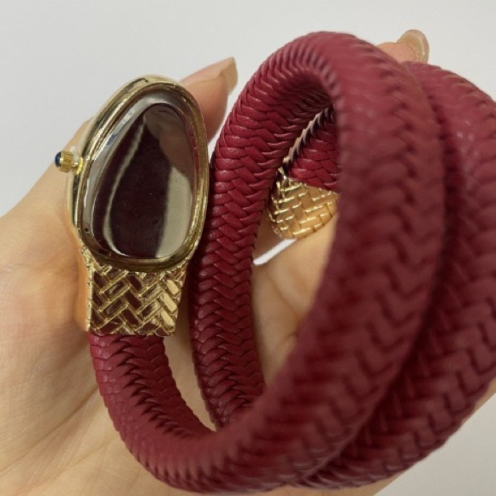 Elegant Serpenti Wrap Bracelet Watch – Red & Gold Tone ✨ - Picture 13 of 14